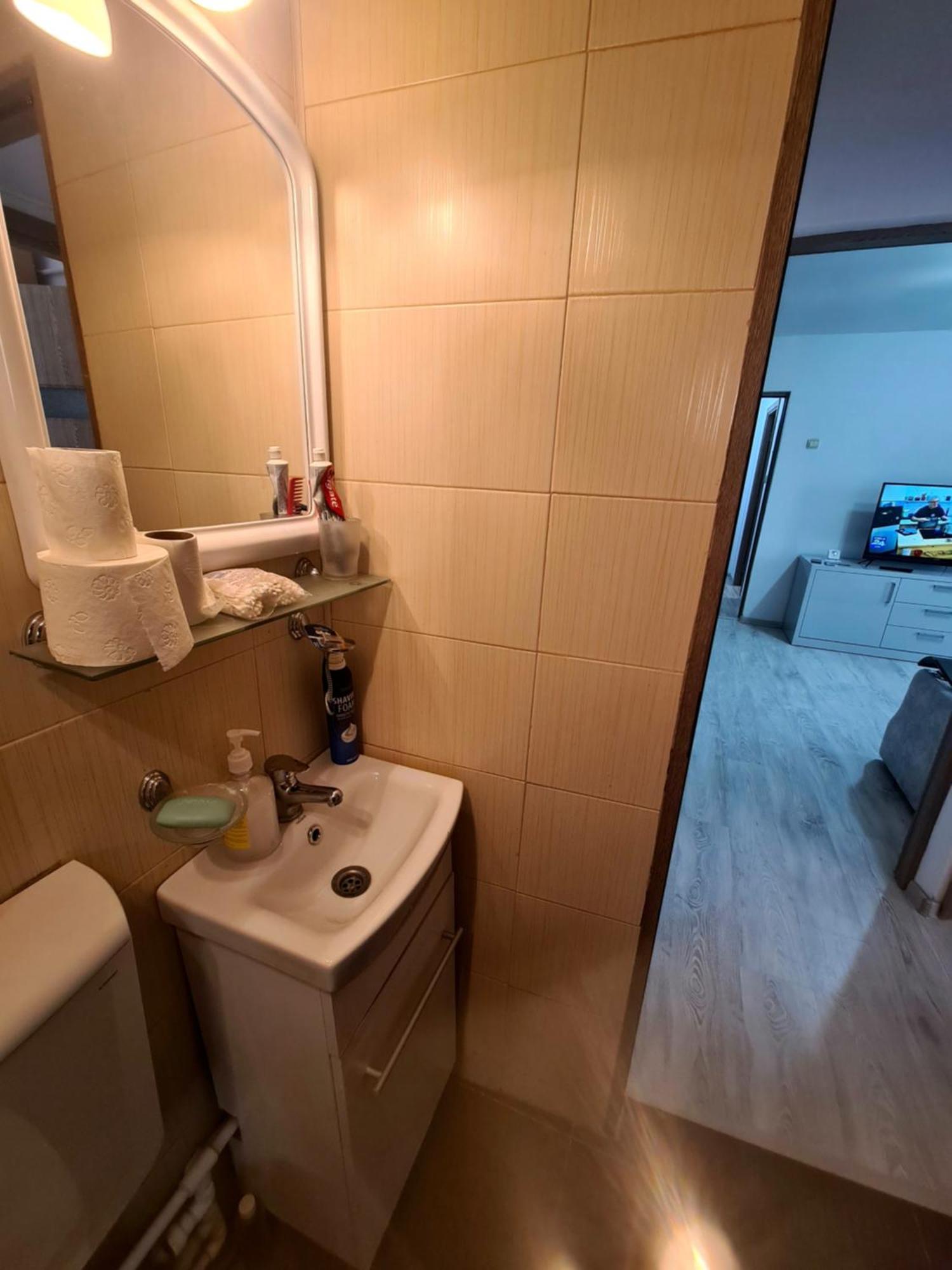 Apartament 2 Camere Etaj 4 Din 4 Craiova Extérieur photo